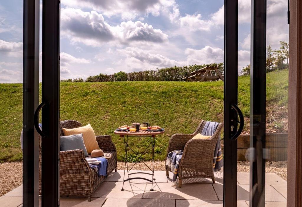 Vineyard Barn Room Woodchester Exteriör bild